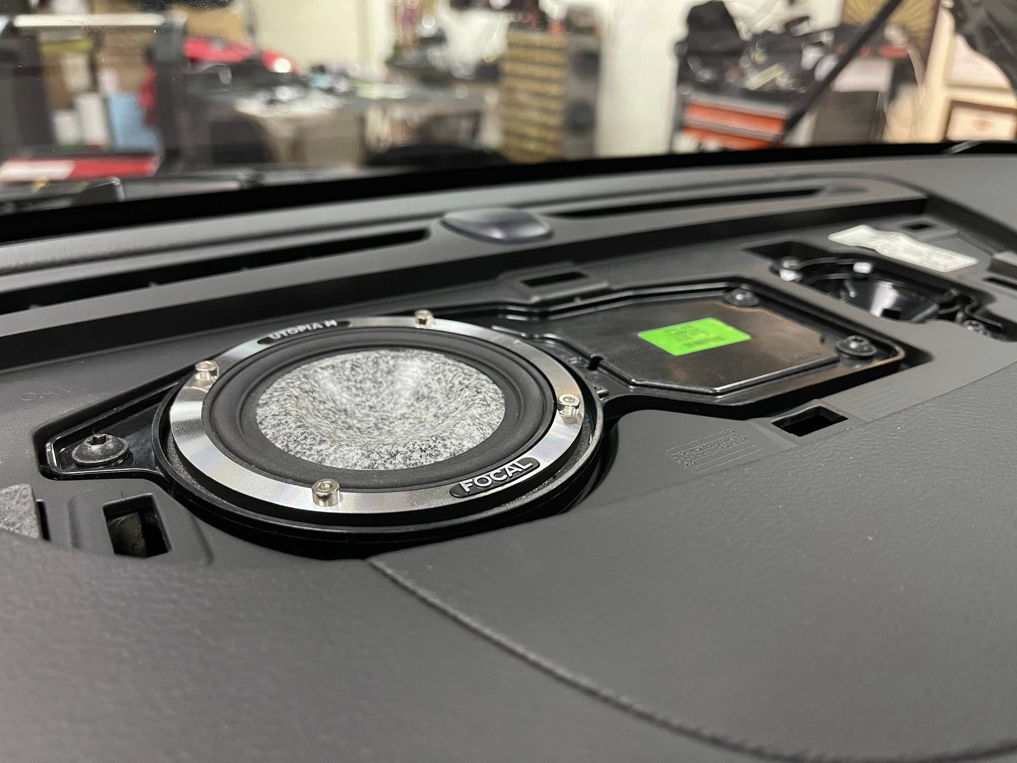 聖笙專業汽車音響 -新北板橋汽車音響-中華汽車音響